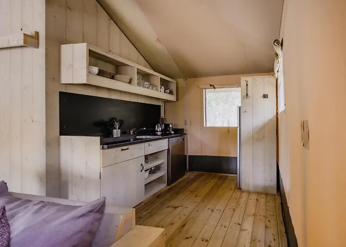 Luxury tent Buytenplaats Gooise Heide