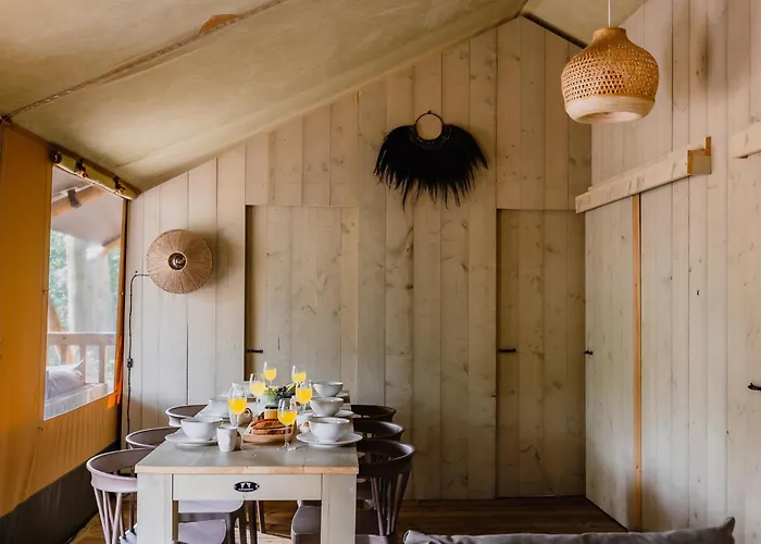 Buytenplaats Gooise Heide Luxury tent *