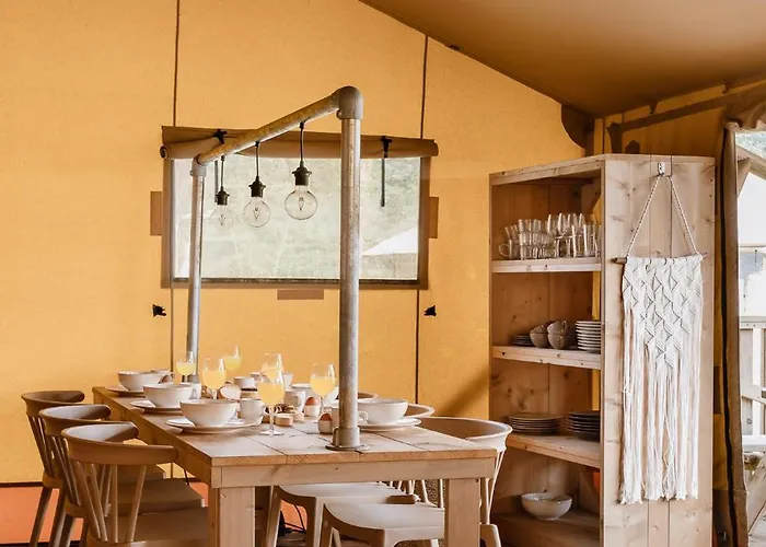 Luxury tent Buytenplaats Gooise Heide