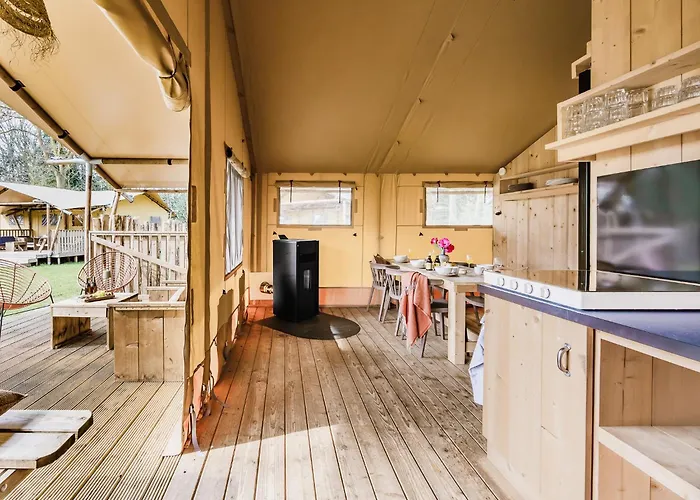 Luxury tent Buytenplaats Gooise Heide *