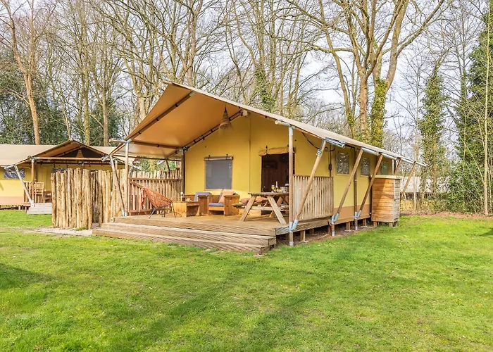 Buytenplaats Gooise Heide Luxury tent *