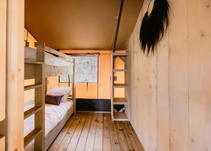 Luxury tent Buytenplaats Gooise Heide