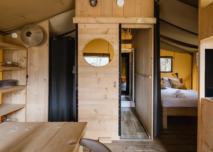 Buytenplaats Gooise Heide Huizen