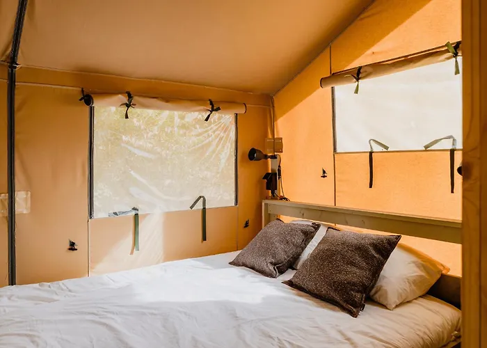 Luxury tent Buytenplaats Gooise Heide