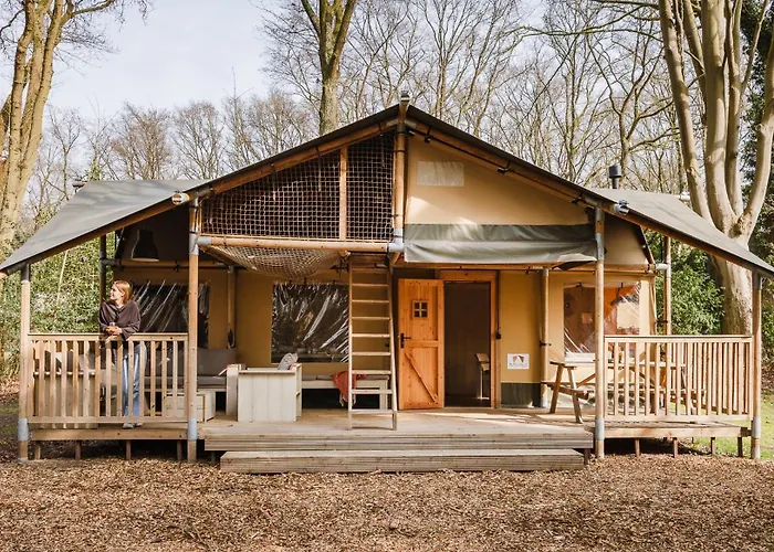 Luxury tent Buytenplaats Gooise Heide Huizen