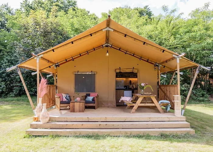Luxury tent Buytenplaats Gooise Heide